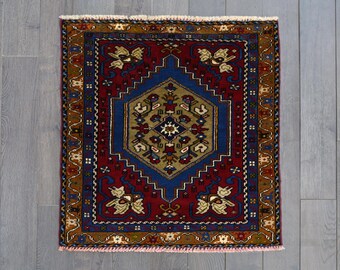Handmade Wool Rug – Vibrant Floral Medallion, Red, Blue, and Gold (78 x 75 cm)