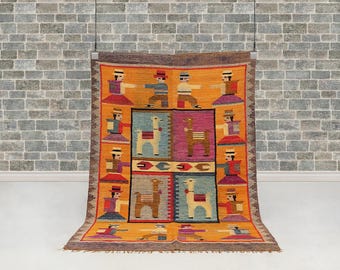 Vintage Andean Llama Kilim Rug, Handwoven Peruvian Wool Tapestry