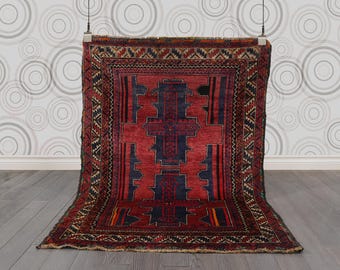 Vintage Afghan Baluch Rug – Hand-Knotted Wool, Geometric Medallions