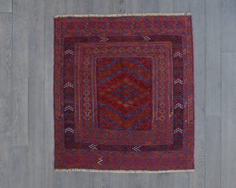 Handmade Wool Kilim Rug: Traditional Geometric Design, Rich Red & Blue