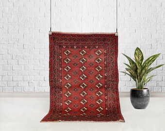 Vintage Turkoman Tekke Rug | Hand-Knotted Wool, Red Tribal Design (132x91 cm)