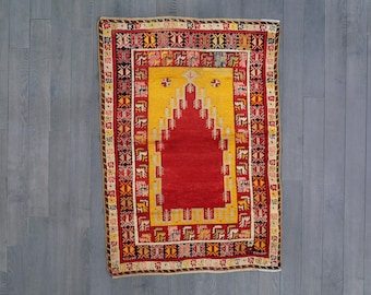 Handwoven Turkish Wool Rug: Geometric Vintage Decor (5.0 x 3.7 ft.)