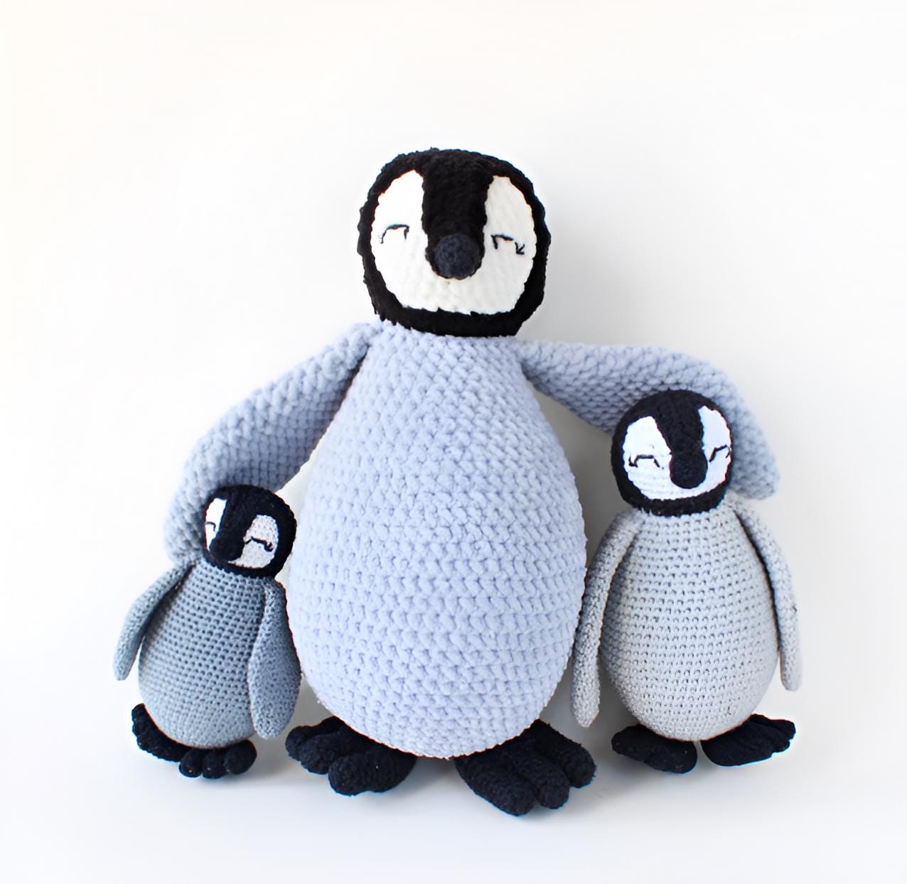 39 Crochet Penguin Patterns, Amigurumi, Blankets, and Keychains 1 Adorable Amigurumi Penguin Crochet