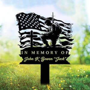 Personalized Soldier Kneeling Metal Memorial Stake Custom Veteran Army Grave Marker Name Sign Military Remembrance Stake Decor Sympathy Gift