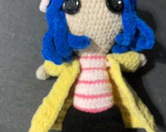 Gehäkeltes Amigurumi Plüschtier Coraline