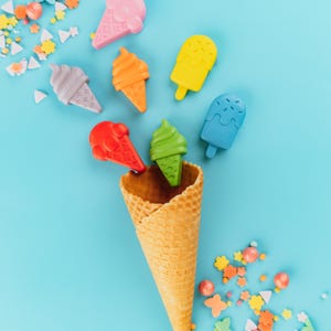 Ice Cream & Popsicle Crayons: Fun Birthday Party Favors