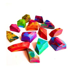 Birthday Party Favor Handmade Crayons Rock Shaped Crayon Toddler Coloring Gifts Preschool Birthday Gift Chunky Kid Art Travel Activity Toy Creative Play Set Themed Crayons Reusable Storage Jar Swirling Colors Little Hands Perfect Size