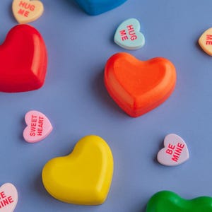 Kids Party Gift Heart Shaped Crayon Rainbow Collection Preschool Exchange Favor Valentine Classroom Idea Toddler Coloring Activity Creative Art Supply Custom Shaped Design Little Hands Perfect Sweetheart Craft Project Colorful Fun