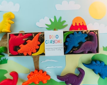 Rainbow Dinosaur Crayons: Dino Party Favors