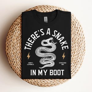 Schlange in meinem Stiefel Herren Bella Canvas Shirt Disney Shirt für Männer Toy Story Shirt für Jungs Woody Toy Story Shirt für Männer