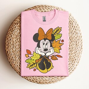 Camiseta Disney Mickey e Amigos Folhas de Outono Minnie Mouse, Camiseta Disney Minnie, Camiseta Família Disneylândia Combinando, Camiseta WDW Magic Kingdom