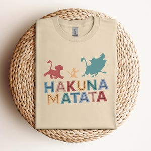Animal Kingdom t-shirt, Hakuna Matata shirt, Disney shirts, Disney shirts for women, Animal Kingdom tees, Disney vacation shirt