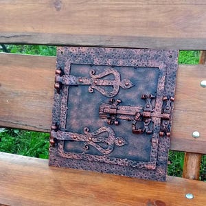 Hand Forged Fireplace Door: Custom Iron Chimney & Oven Decor