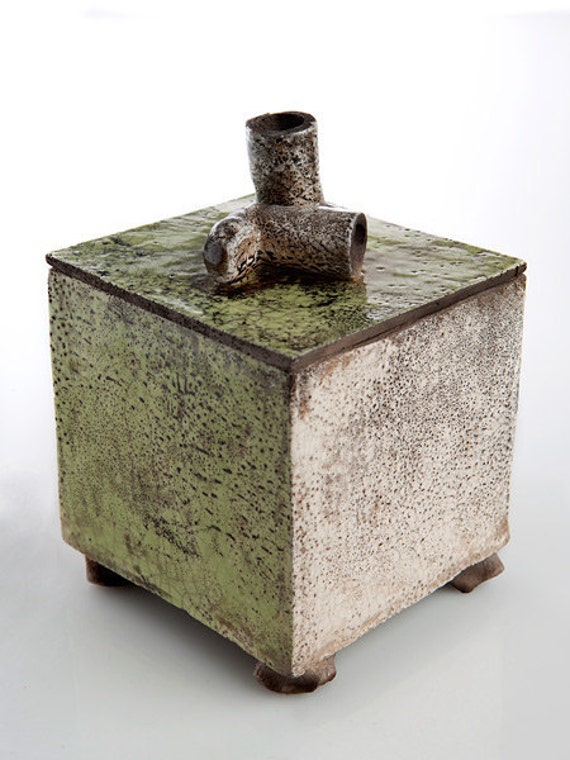 Items similar to Clay box on Etsy