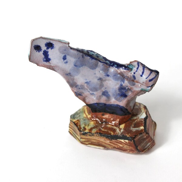 amazing cut clay maijolica ceramic owl on marbled agateware plinth