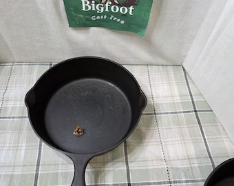 Freidora de pollos Griswold Iron Mountain 1034, década de 1930