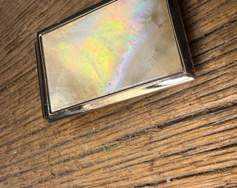 Money Clip: AAAAA Gallery grade Gold Mother of Pearl