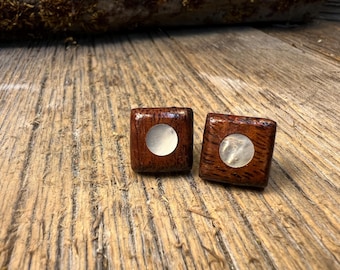 Wooden Stud Earrings: Curly Koa