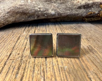 French Cufflinks: Black Mother of pearl 16/18 mm square