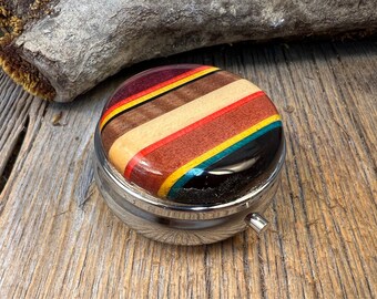 Wood/ Wooden Pill box/ Keepsake container," Kunterbunt": Multiple natural and colored woods , 3partitions, 1 compartment