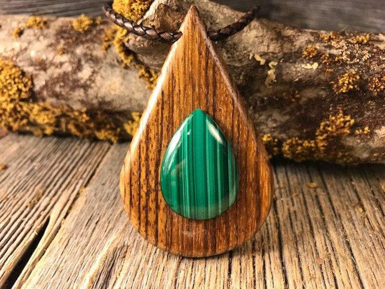 Wood Wooden pendant necklace