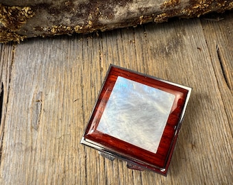 Wood/Wooden Pill box/ Keepsake container: AAAAA Gallery grade Red heart, 4 partitions , one compartment