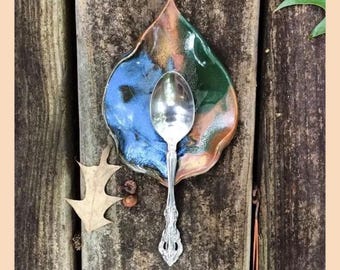 Hydrangea Leaf Spoon Rest - Pottery FREE SHIP!