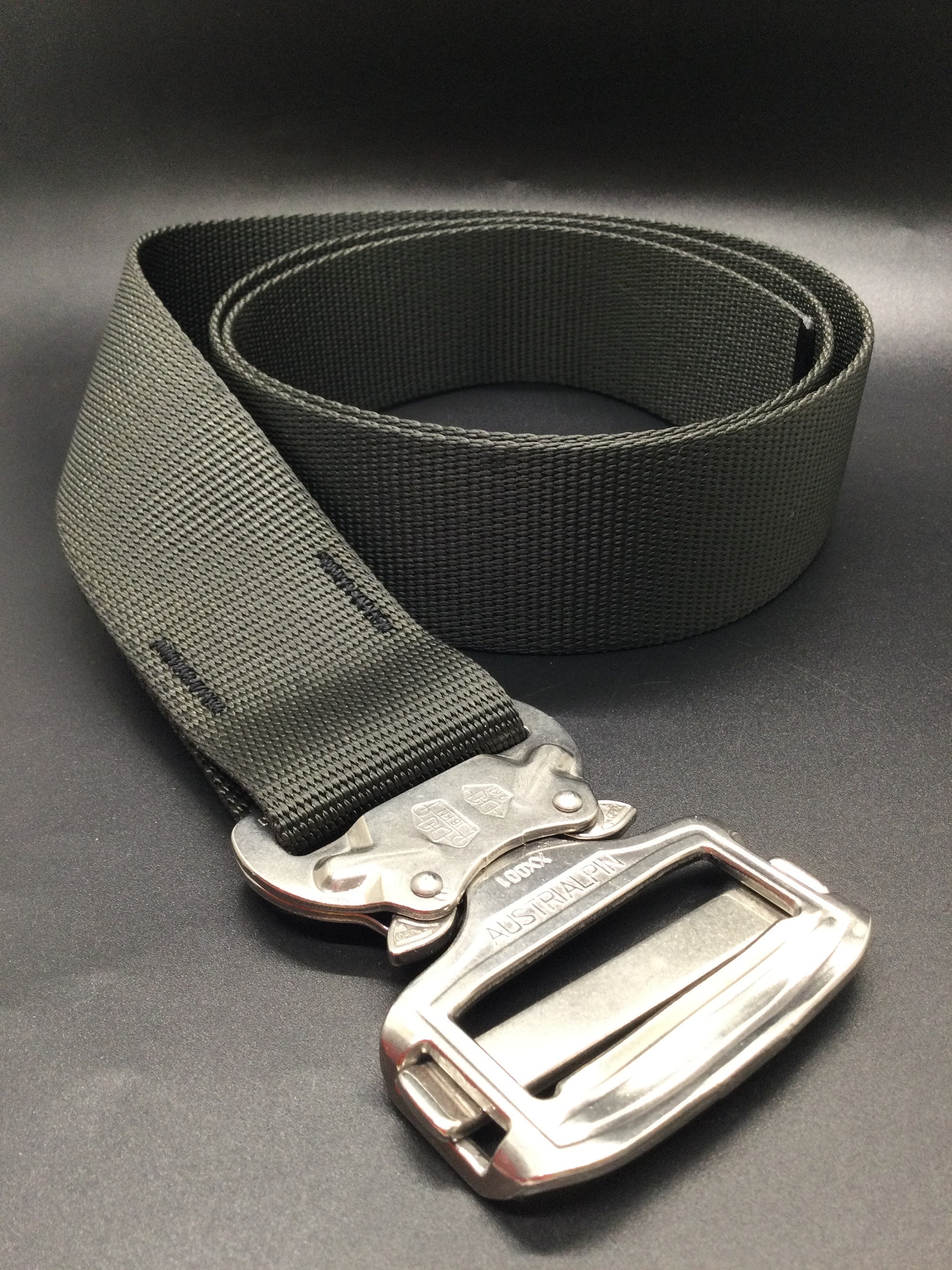 Cinturón con hebilla Cobra Tri-Glide 1 Camuflaje digital gris y negro -   México