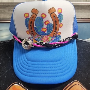 Lucky Horseshoe Trucker Hat, Western Cowgirl Rodeo Cap, Cactus Graphic Hat with Concho Bandana Beaded Chain, Country Concert Outfit, Unique