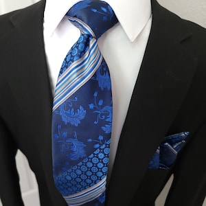Blue Floral Striped Silk Tie Pocket Square Cufflink Set
