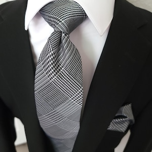 Black White Plaid Silk Tie Pocket Square Cufflink Set