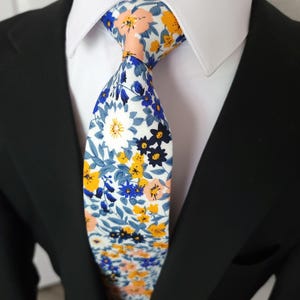 White Floral Pink Blue Leaf tie