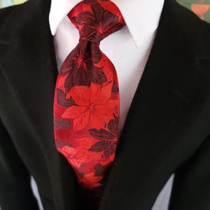 Bright Red Floral Silk Tie Pocket Square Cufflink Set