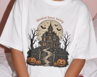 T-Shirt der Haunted House Society, Vintage-T-Shirt im viktorianischen Halloween-Stil, Gothic Mansion Comfort Colors Shirt für Damen, Geschenkidee für die Gruselsaison im Dark Academia-Stil