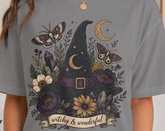 Hexenhaftes und wundervolles Shirt, Hexenhut-Motte-Kristall-T-Shirt, himmlisch-mystisches Wohlfühl-Shirt für Damen, dunkles Cottagecore-Hexen-Herbstgeschenk