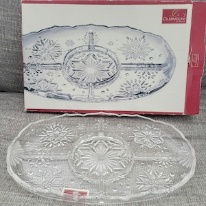 Vintage Mikasa Snowy Night Collection Snowflakes clear and frosted Winter Holiday Platter.