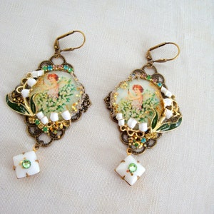 lily of the valley angel earrings boucles d'oreilles ange dans le muguet fait main image 4