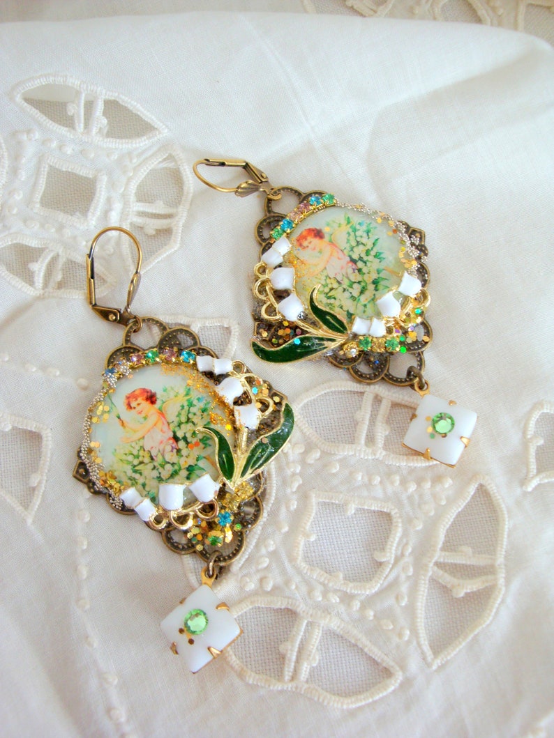 lily of the valley angel earrings boucles d'oreilles ange dans le muguet fait main image 5