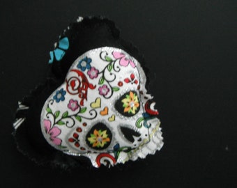 Sugar Skull Catnip Toy - Heart shape cat toys - gifts for cats - Day of the Dead - pet gifts - cat owner gifts - cat lover