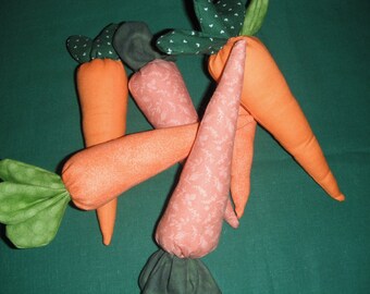 Carrots (set of 3) Made of Fabric / Toy Vegetables / Toy Carrots