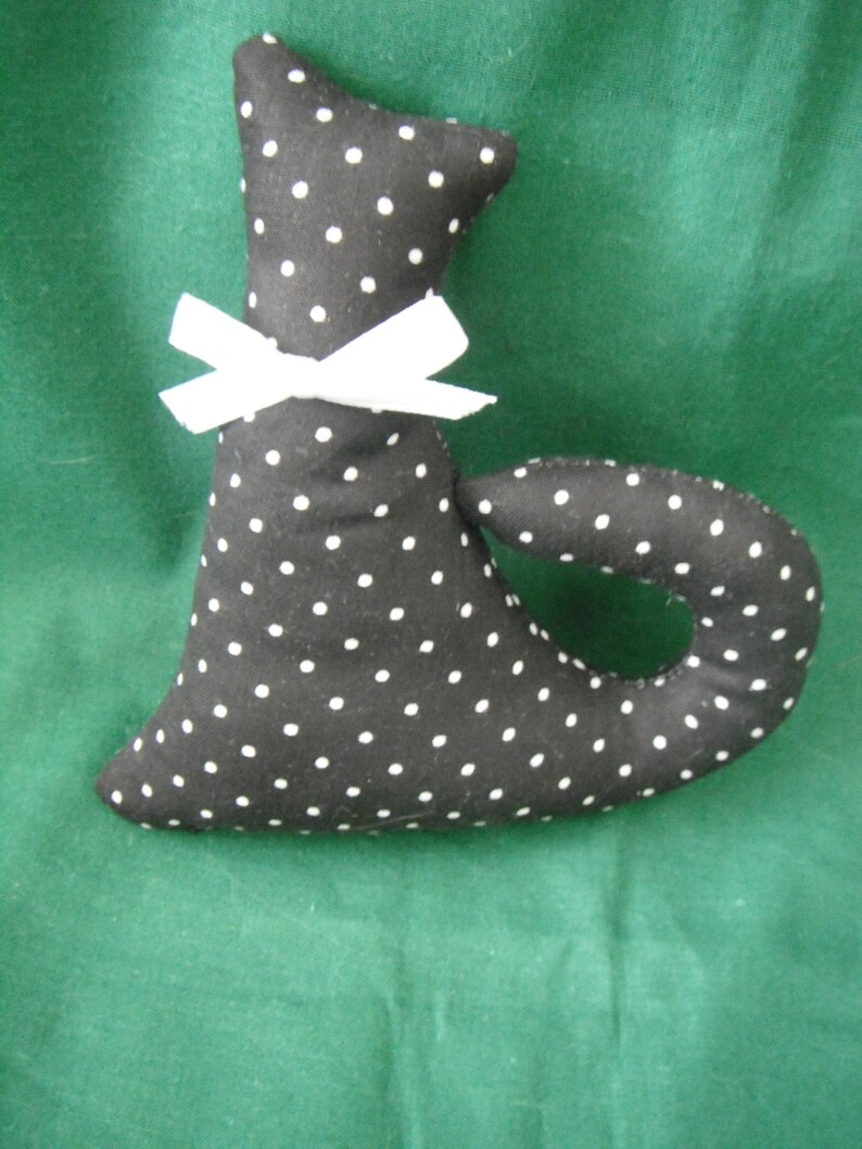 Halloween / Cat Napkin Rings / Napkin Holders / Kitchen Dining Gifts