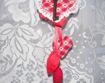 Valentine gift, bride gift, sweetheart gift, Girlfriend gift, Key to My Heart  Fabric Valentine, hearts decor, romantic gifts