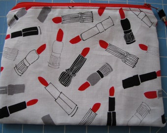 Make-up Bag/ Zippered Pouch / Lipstick Charm / Bag / Zippered Cosmetic Bag / Make-up Pouch / Lipstick Print / Make-up Bag / Toiletries Bag