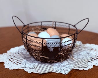 Cesta para recoger huevos de granja con huevos: decoración de casa de campo, 8 x 11 pulgadas.