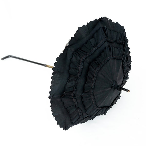 Vintage / Antique Victorian Parasol ~ Black ~ MAGNIFICENT
