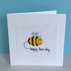 Carte d'anniversaire abeille, point de croix - Joyeux jour des abeilles, téléchargement immédiat au format PDF