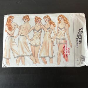 Vogue 8219 Lingerie Sz 14 Bust 36 Camisole, Teddy, Slips, Panties // UNCUT Sewing Pattern // Vintage 80s