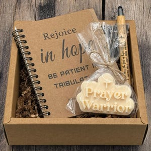 Caja de regalo cristiana - Guerrero de oración - Juego de cuaderno y bolígrafo