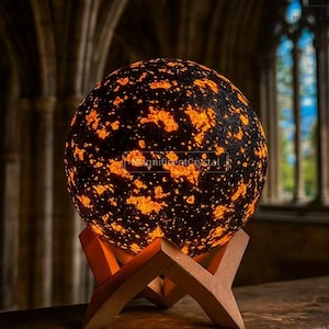 Yooperlite Ball, UV Reactive Moon Flame Stone Sphere, Glowing Orb, Halloween Party Decor Gift