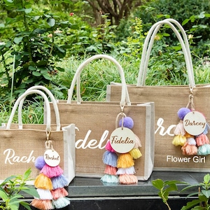 Personalized Bridesmaid Gift Bag,Custom Burlap Bag with Name,Bridal shower bag,Bachelorette Party Bag,Beach Bag, Bridesmaid Proposal Gift